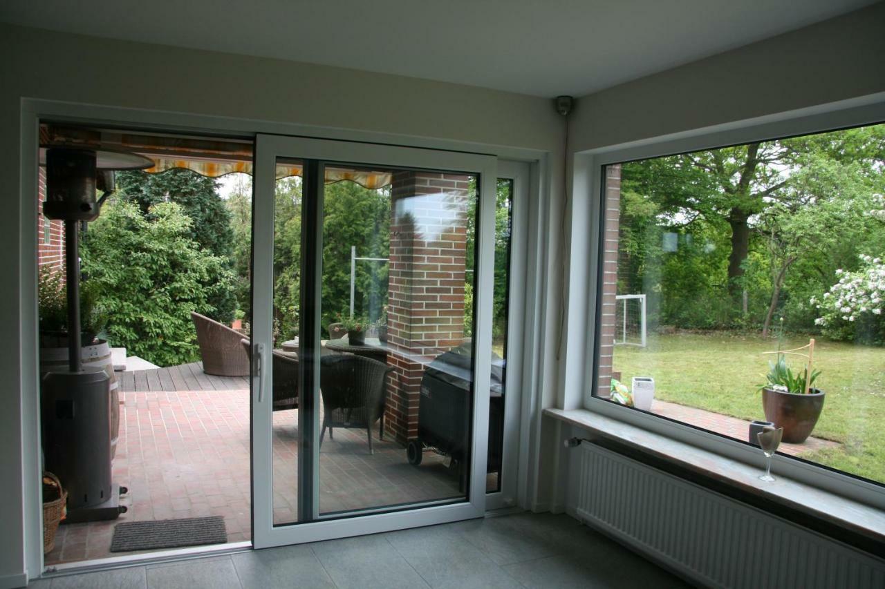 Ferienwohnung Kiel-Russee エクステリア 写真